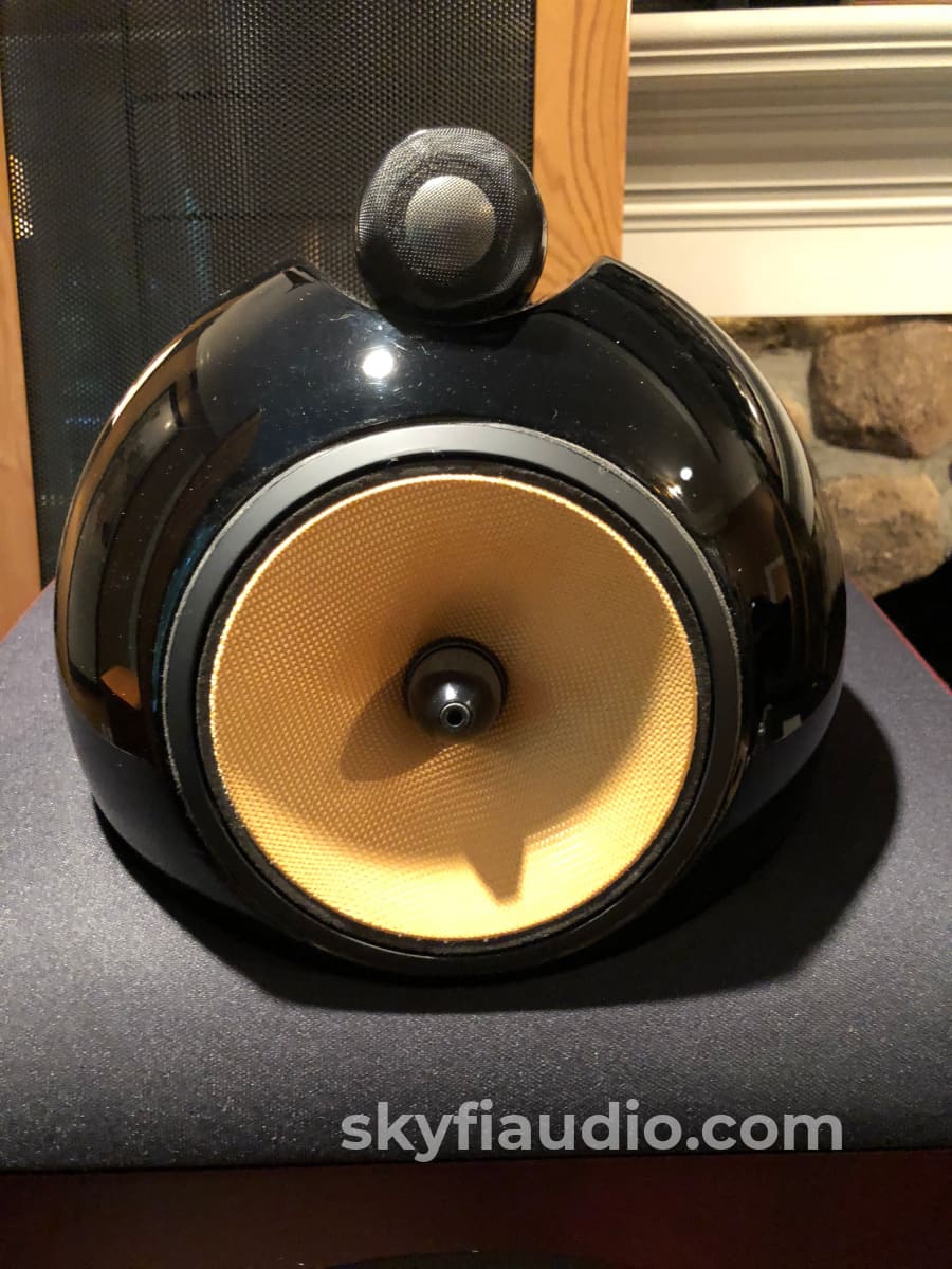 B&W (Bowers & Wilkins) Nautilus 801 Speakers With Shipping Cartons