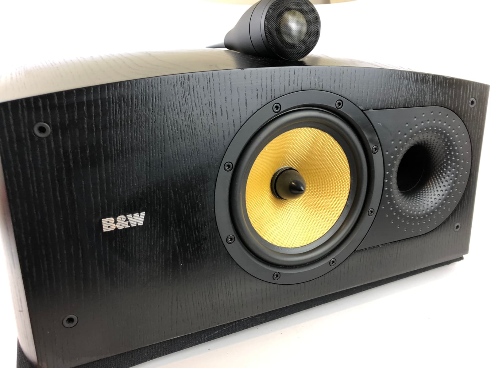 B&W (Bowers & Wilkins) Nautilus Htm2 Center Channel Home Theater Speaker Speakers