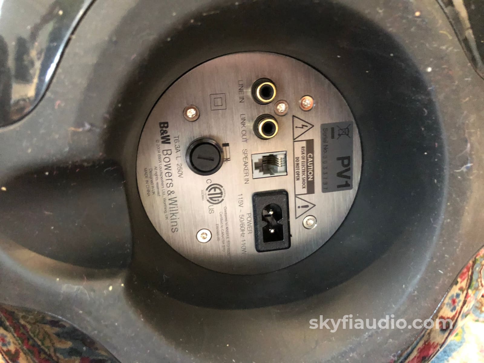 B&W (Bowers & Wilkins) Pv-1 Subwoofer Speakers