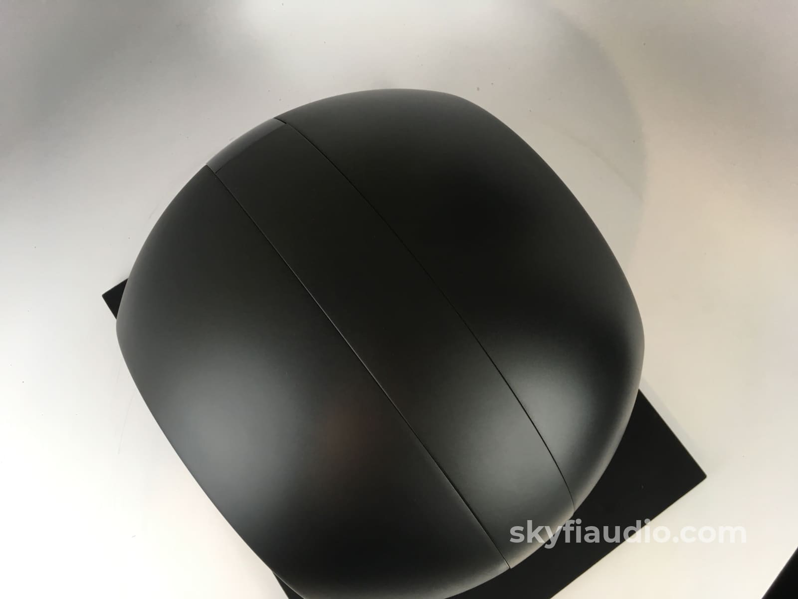 B&W (Bowers & Wilkins) Pv1-D Subwoofer - 400W Compact Kevlar Sub Speakers
