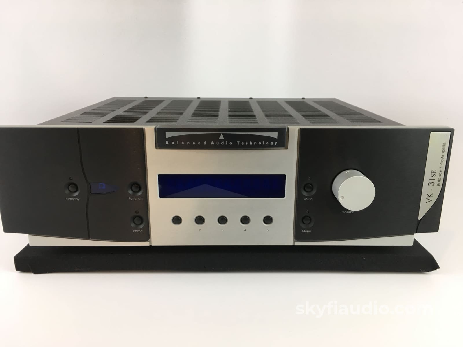 Balanced Audio Technology Bk-31Se Tube Preamp Preamplifier