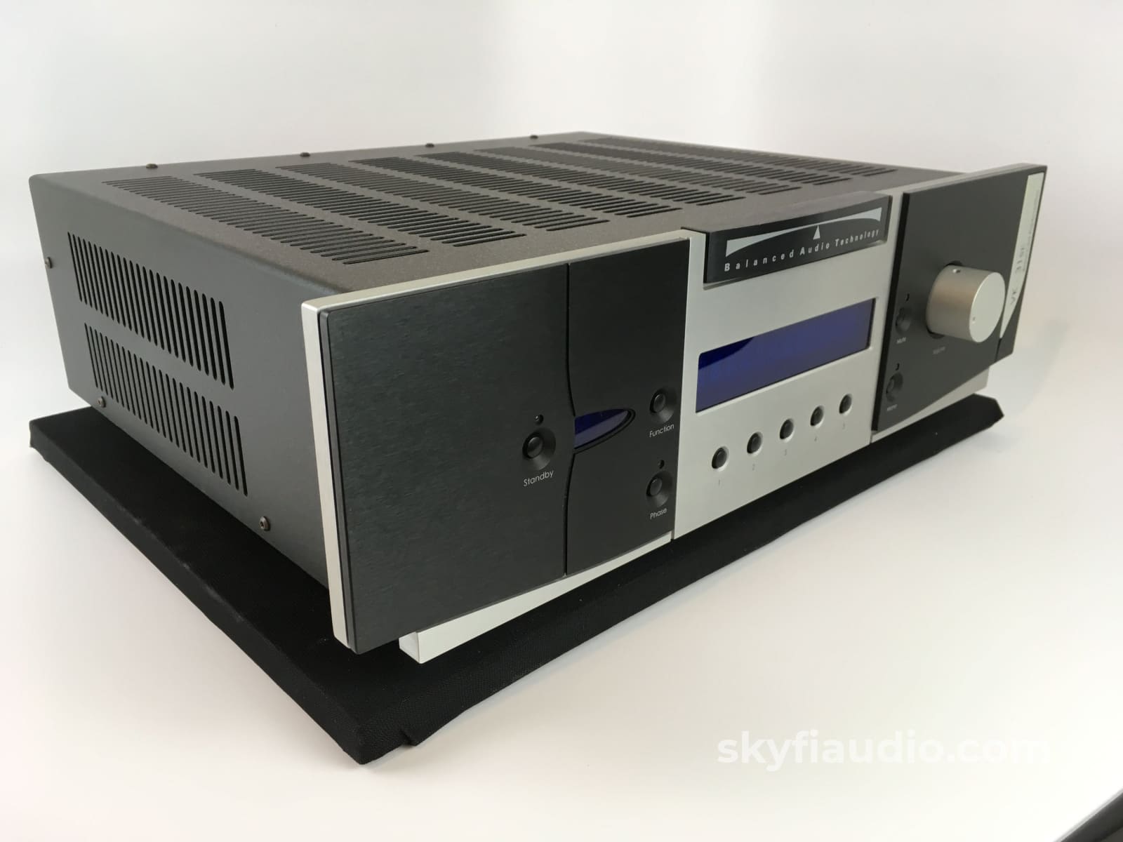 Balanced Audio Technology Bk-31Se Tube Preamp Preamplifier