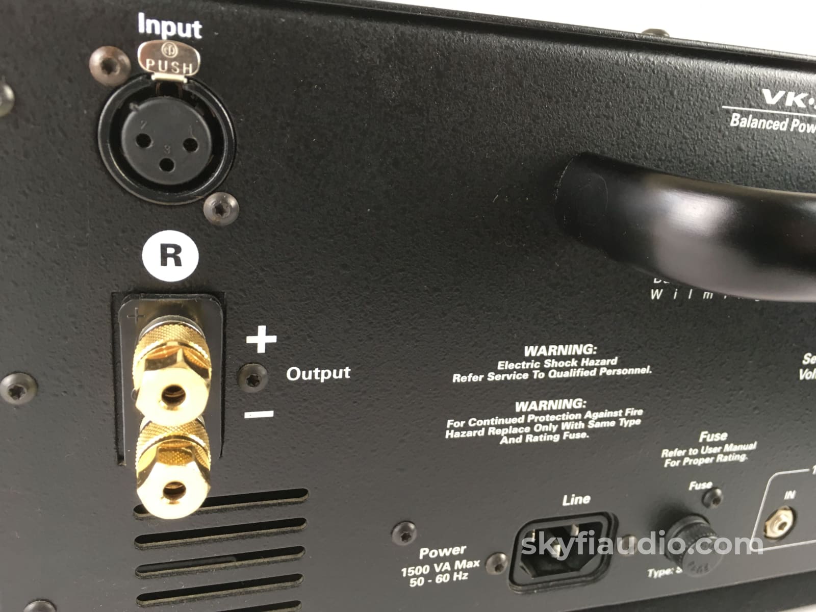Balanced Audio Technology Vk-250 Solid State Amplifier 250W