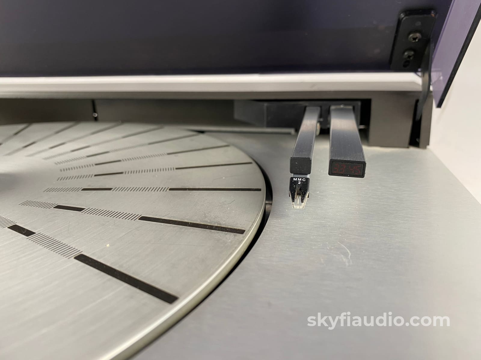 Bang & Olufsen (B&O) Beogram 5500 - Linear Tracking Automatic Turntable