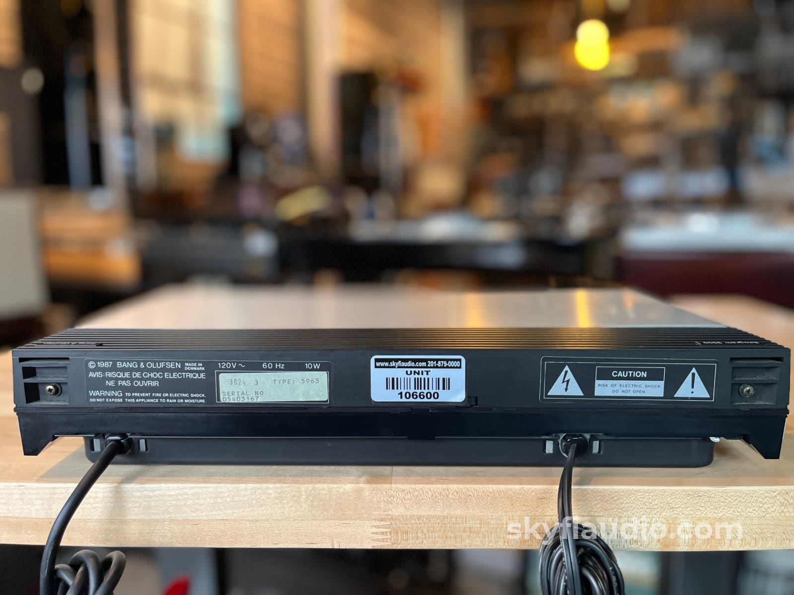 Bang & Olufsen Beogram 9000 Linear Tracking Turntable Turntable