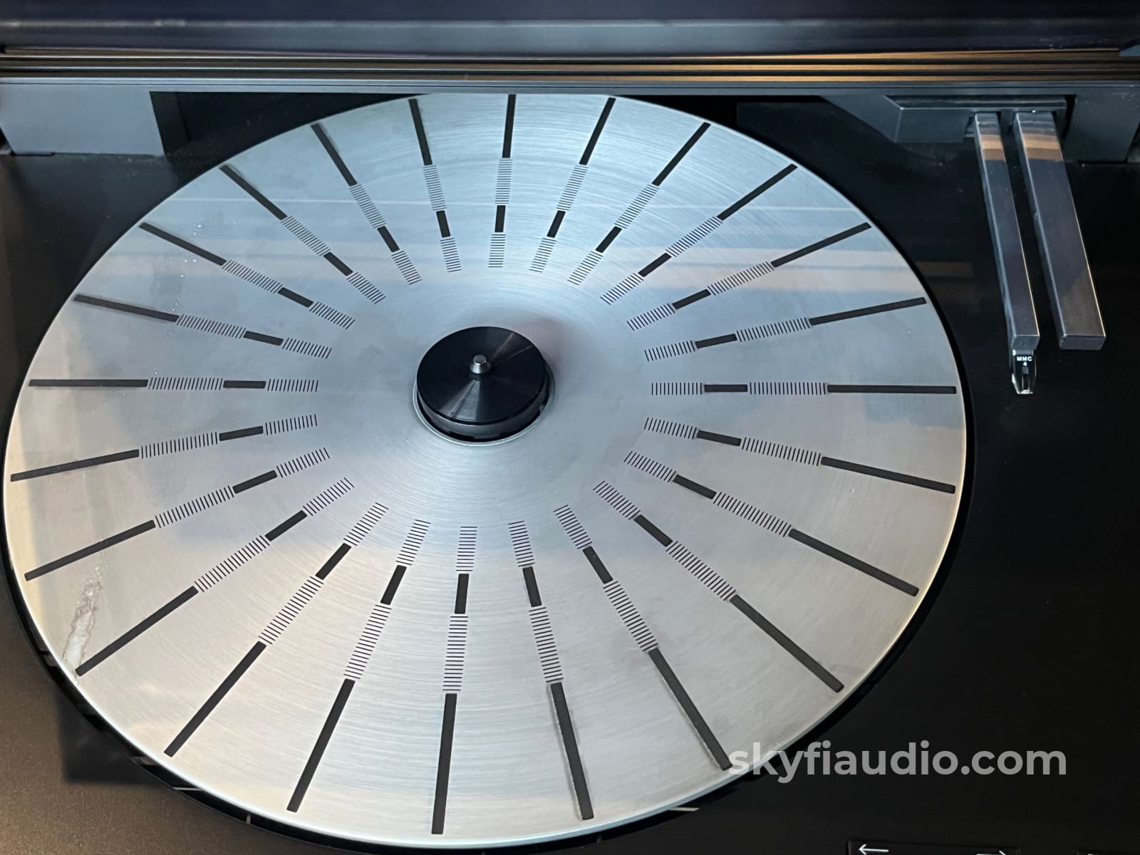 Bang & Olufsen Beogram 9000 Linear Tracking Turntable Turntable