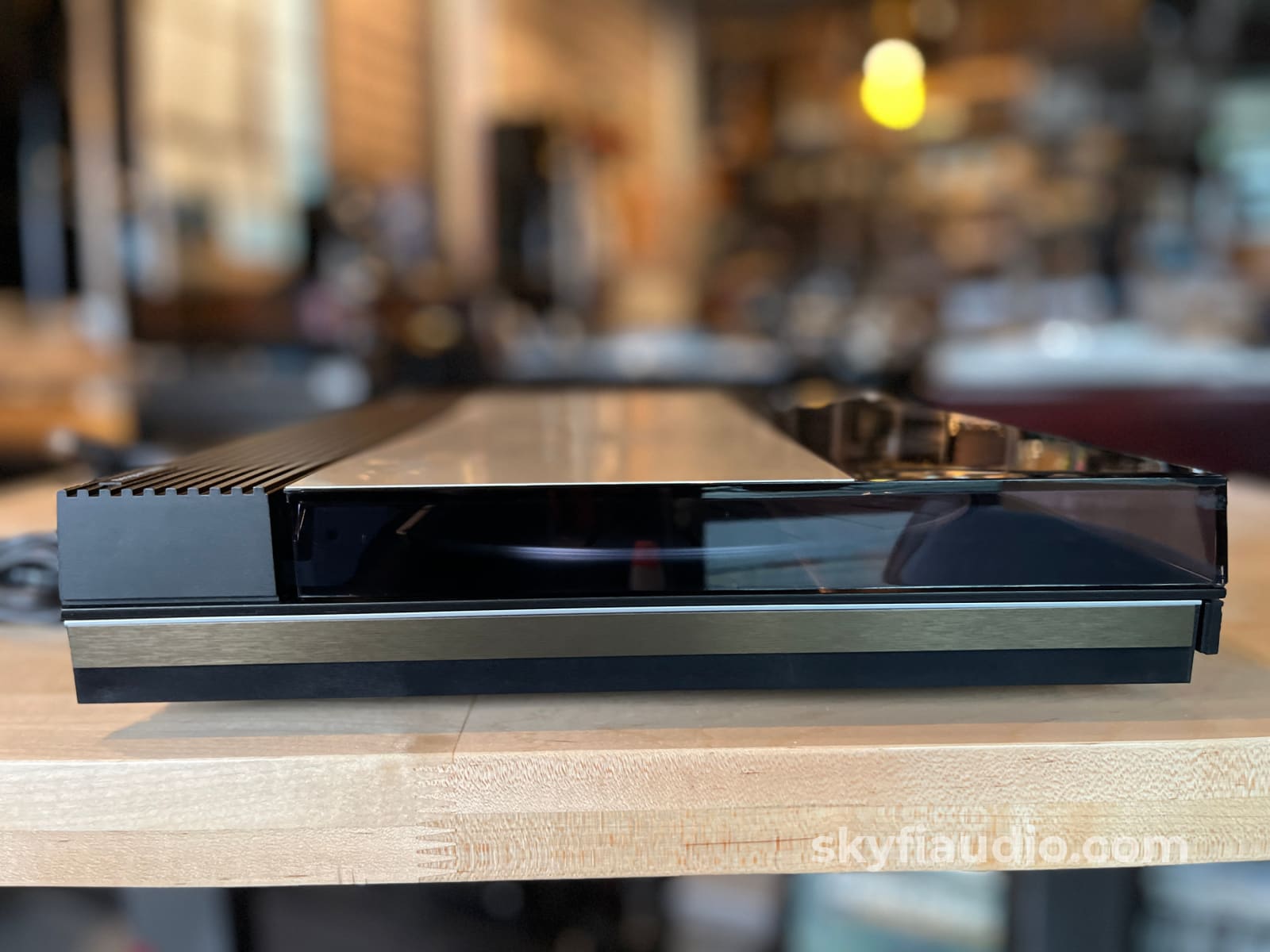 Bang & Olufsen Beogram 9000 Linear Tracking Turntable Turntable