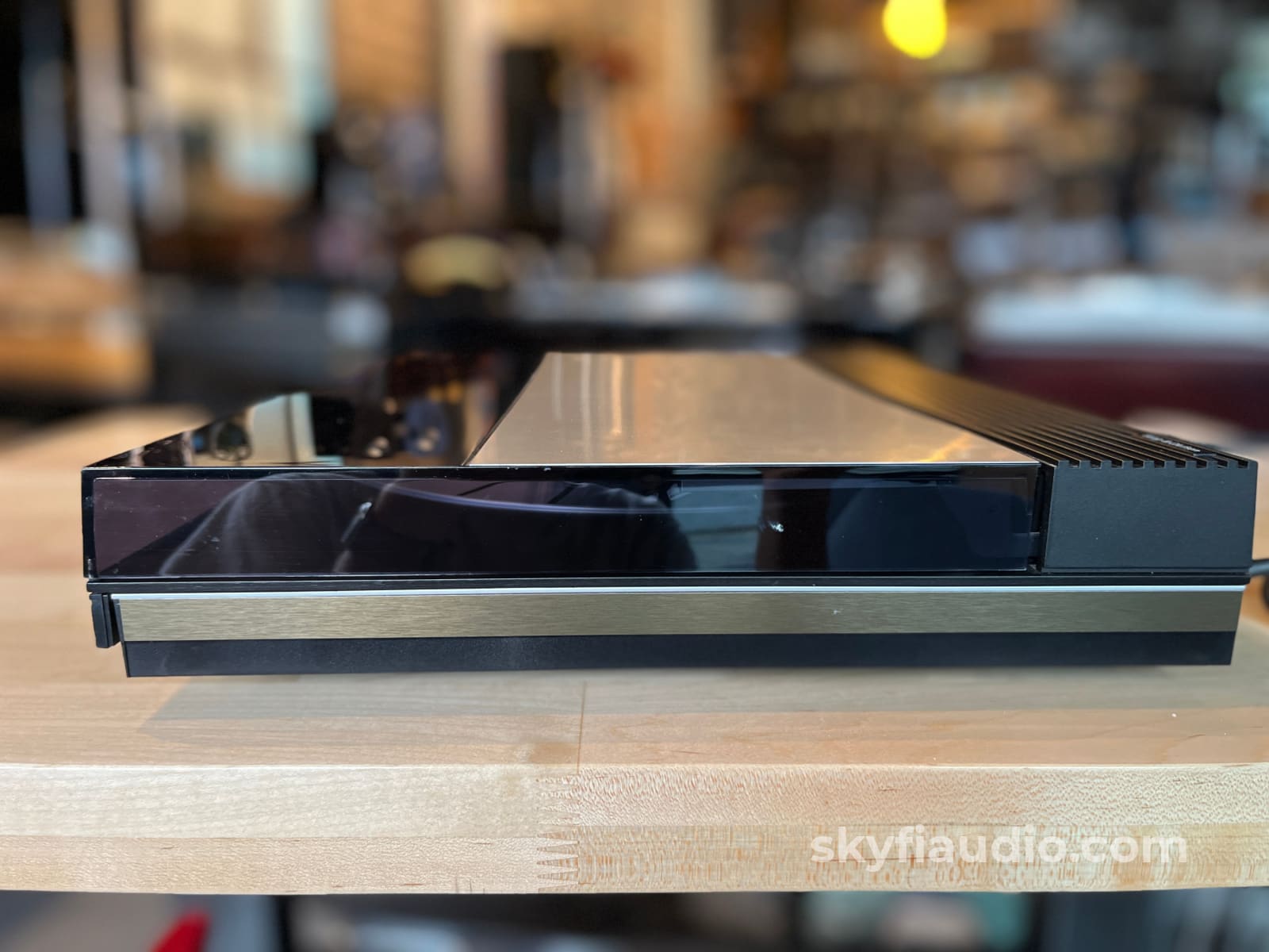 Bang & Olufsen Beogram 9000 Linear Tracking Turntable Turntable