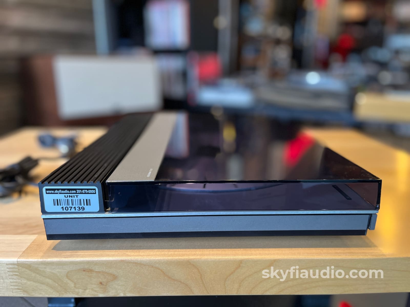 Bang & Olufsen Beogram TX2 Automatic Linear Tracking Turntable Turntable