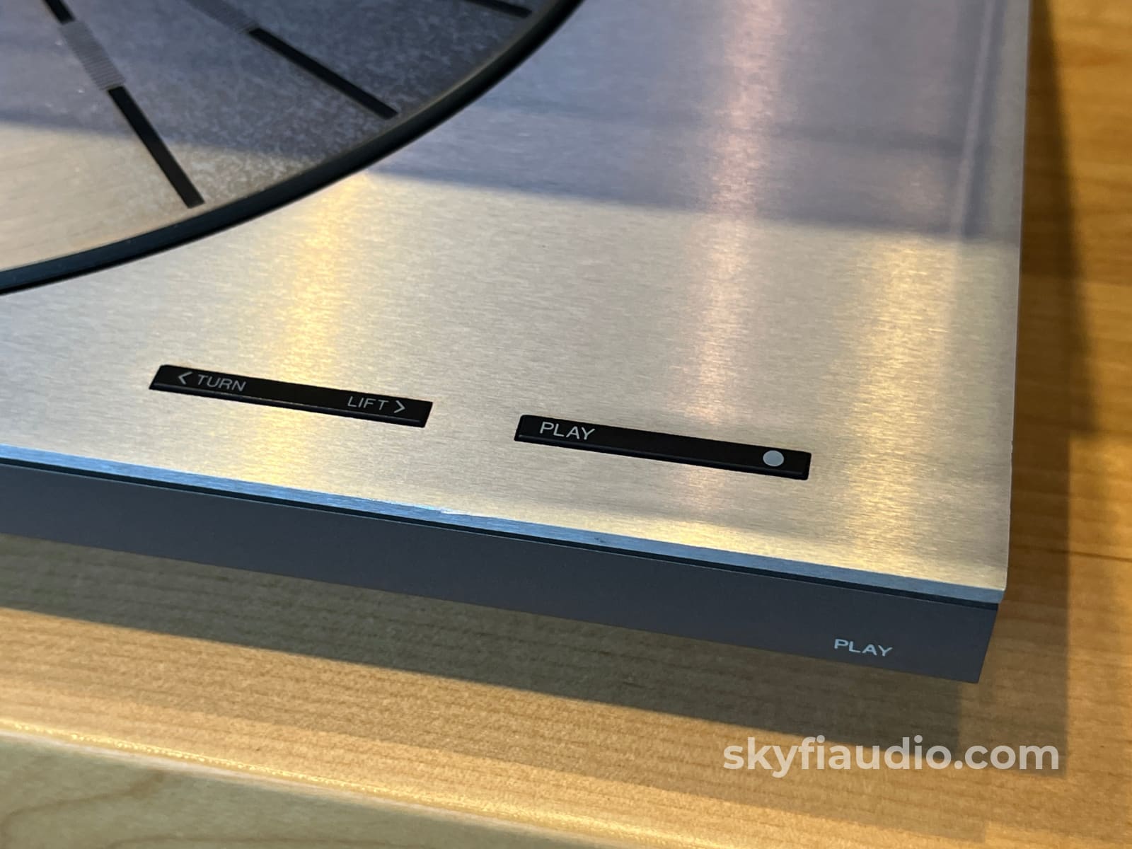 Bang & Olufsen Beogram TX2 Automatic Linear Tracking Turntable Turntable