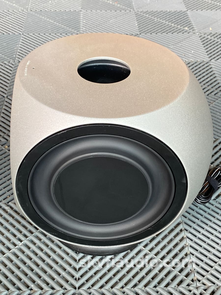 T*I様 Bang & Olufsen Beolab 2サブウーファー シルバー Bang & Olufsen BeoLab 2 Active (Powered) Subwoofer In Silver - 850W
