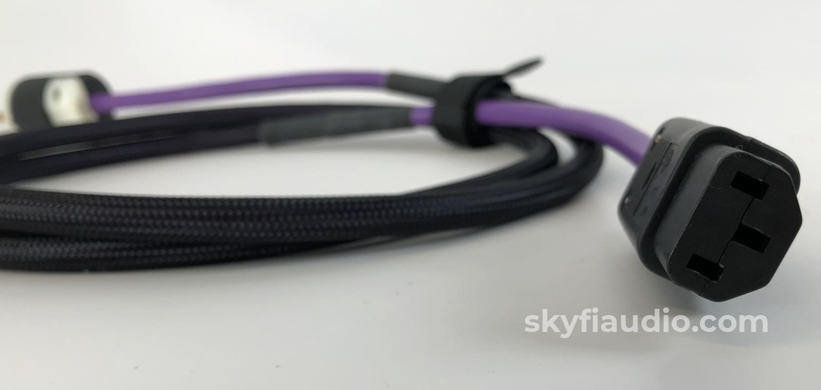 Basis Audio - Power Cable With Furutech 15A Connectors 2M (2 Of 3) Cables