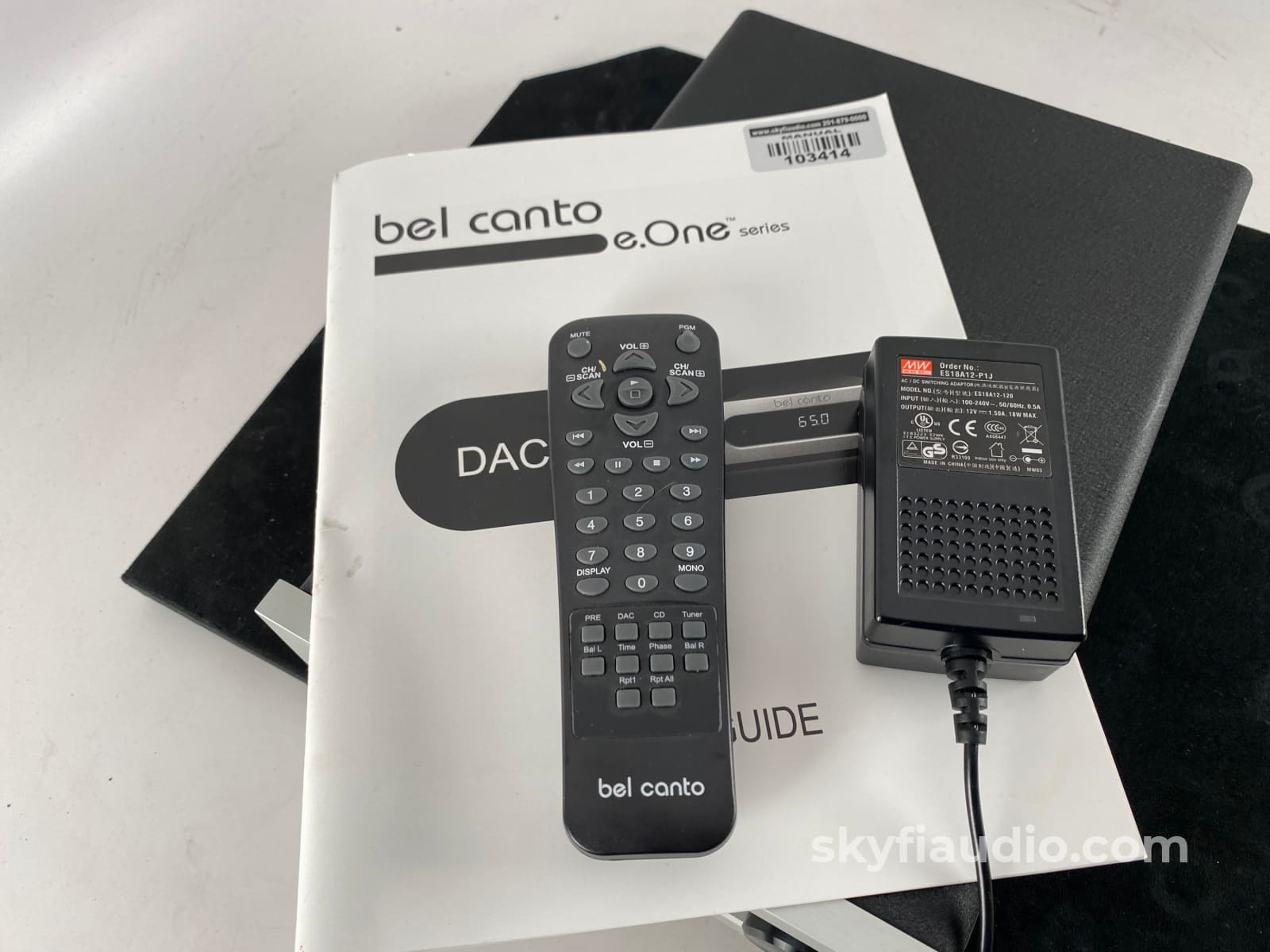 Bel Canto Dac 1.5 Upsampling Audio With Remote And Manual Cd + Digital