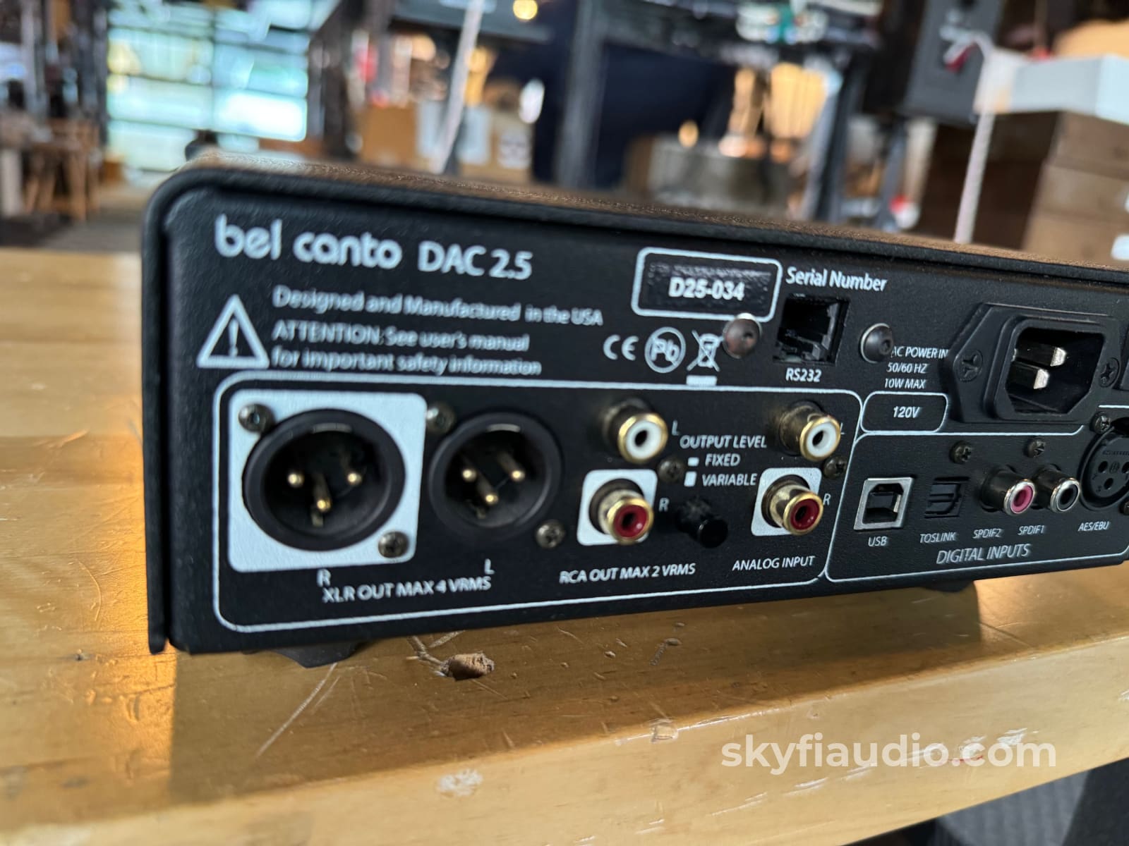 Bel Canto Dac2.5 Upsampling Audio Dac With Master Reference Ultra-Clock Cd + Digital