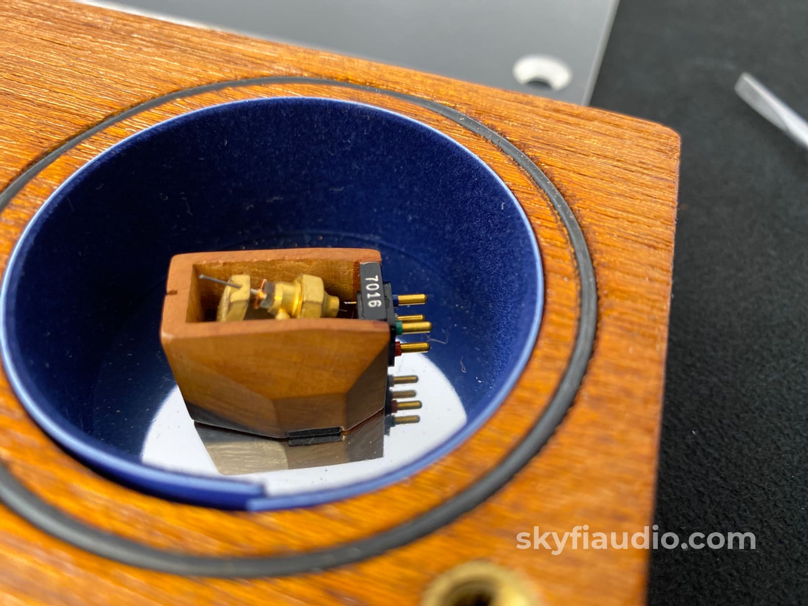 Benz Micro L 0.4 Fg-Ii Low Output Moving Coil (Mc) Phono Cartridge Accessory