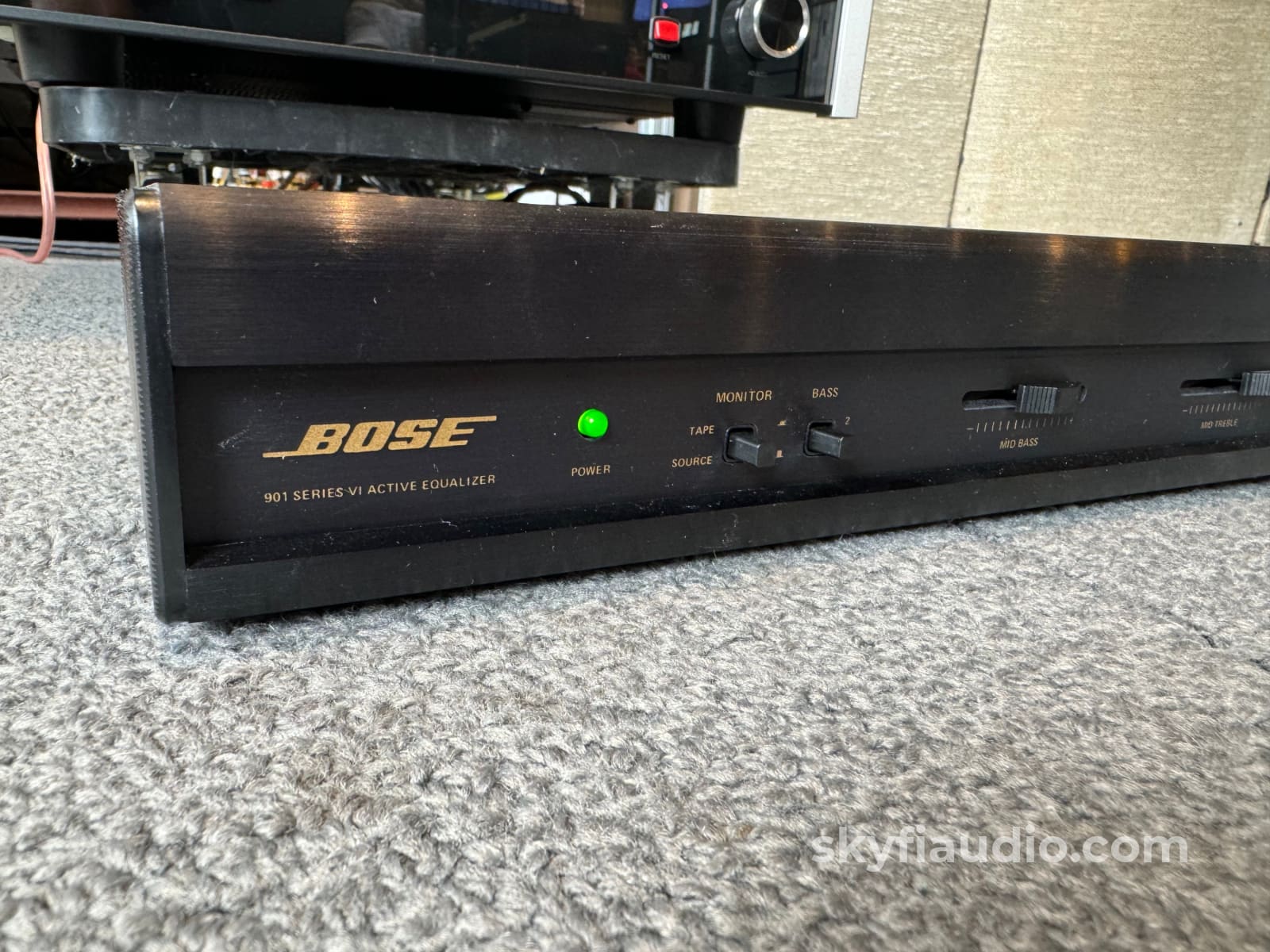 Bose 901 Direct Reflecting Speakers - Last Series Vi