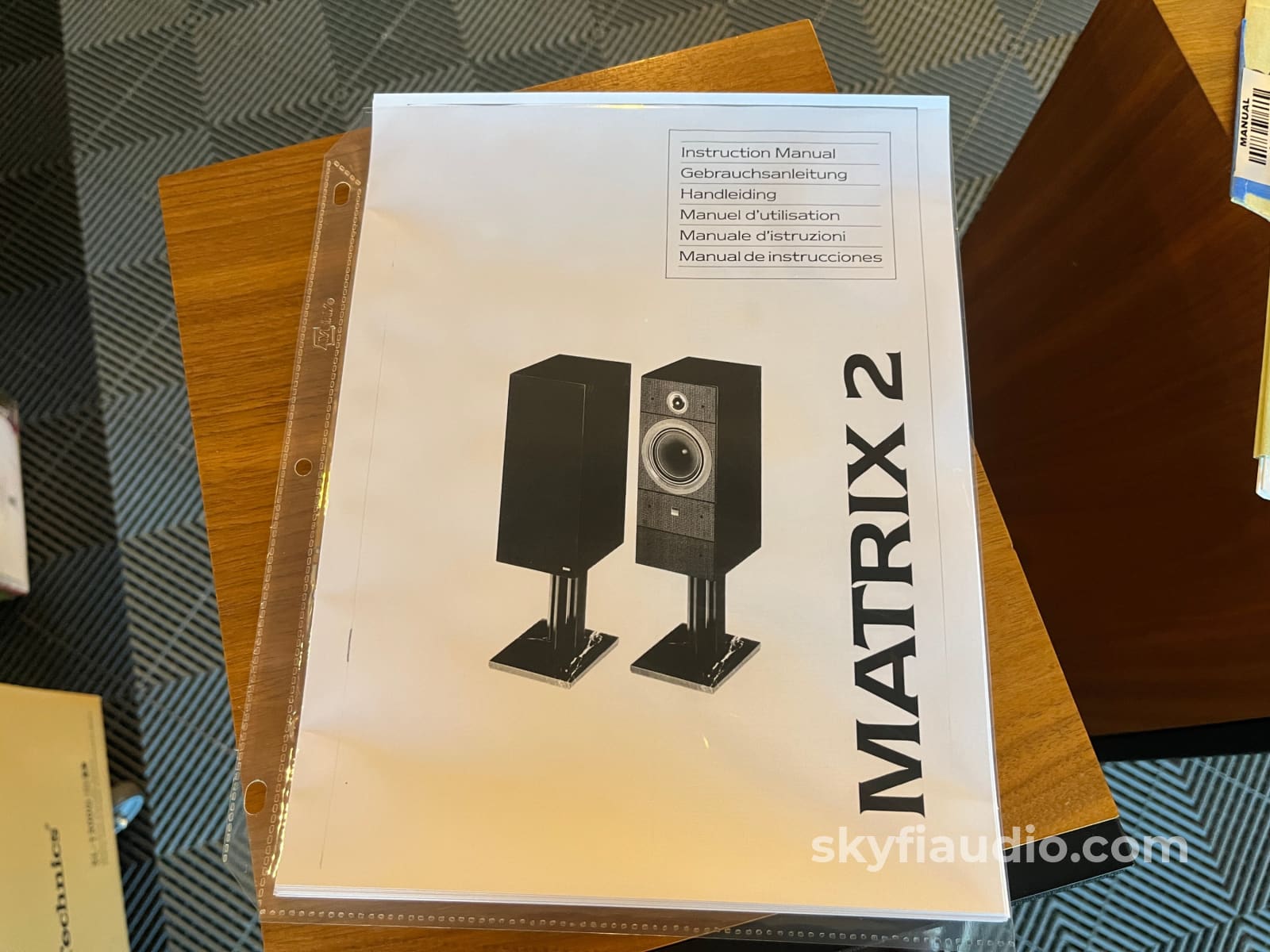 Bowers and Wilkins B&W Matrix 2 Vintage Speakers - W/ Matching Marble Stands Speakers