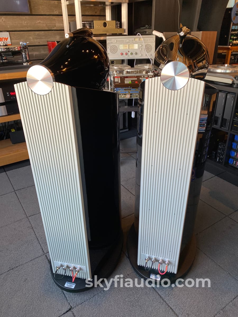 Bowers & Wilkins 800 D3 Speakers Super Clean Complete