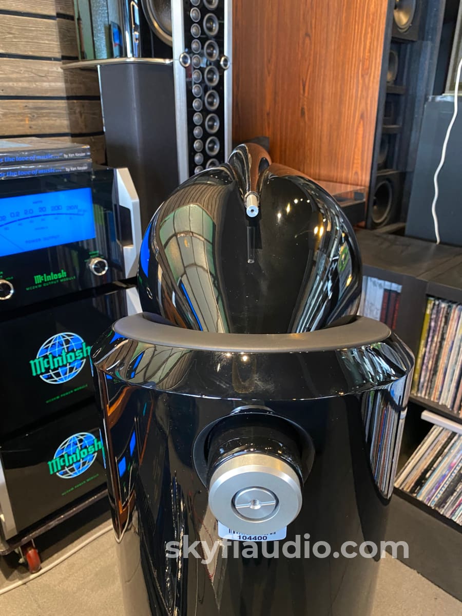 Bowers & Wilkins 802 Diamond (802D2) Speaker In Gloss Black Speakers