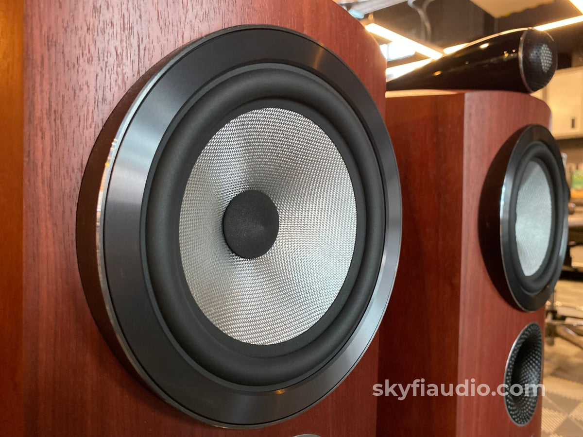 Bowers & Wilkins 805D3 Stand Mounted Speakers In Rosenut Complete!