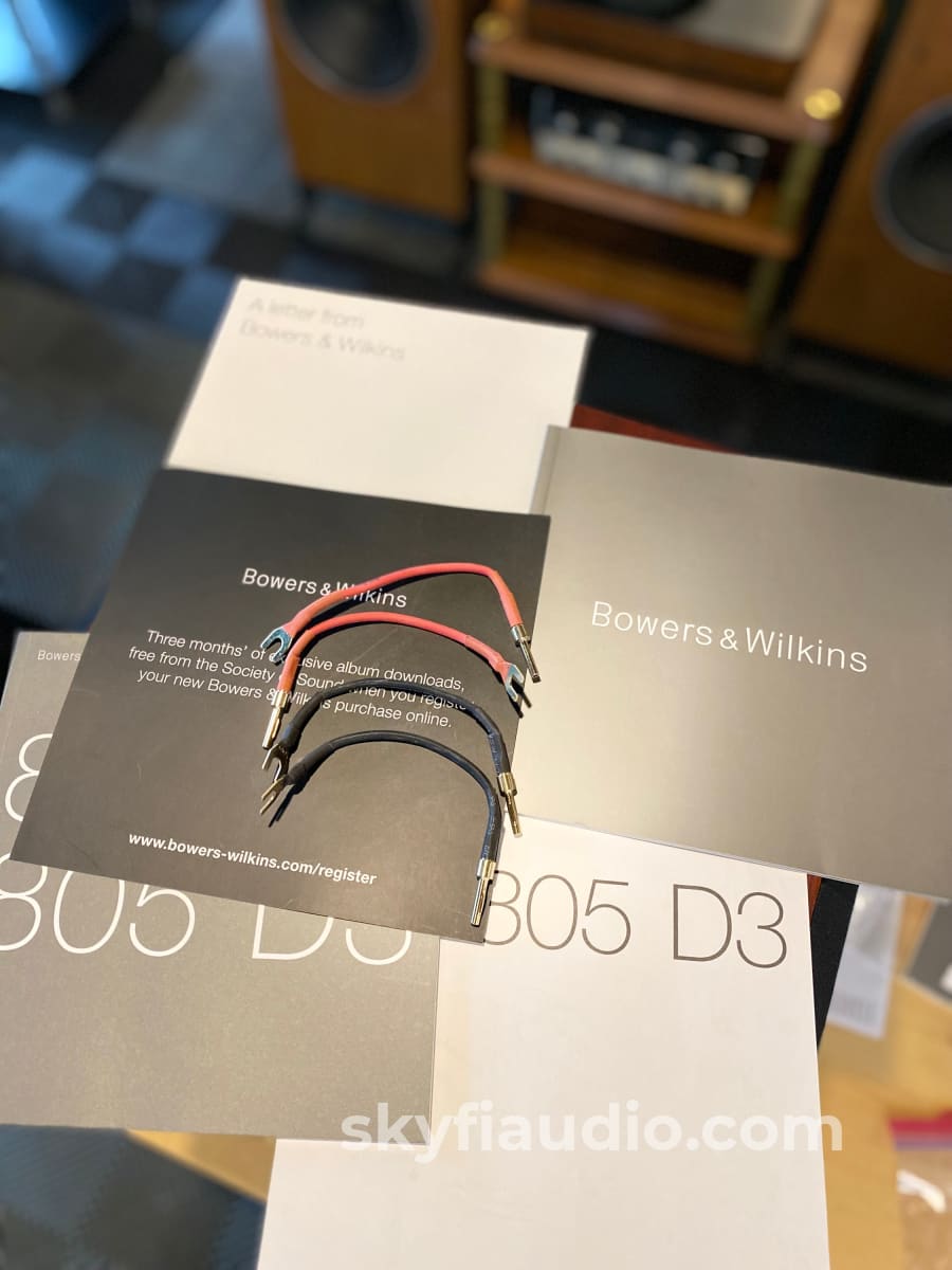 Bowers & Wilkins 805D3 Stand Mounted Speakers In Rosenut Complete!