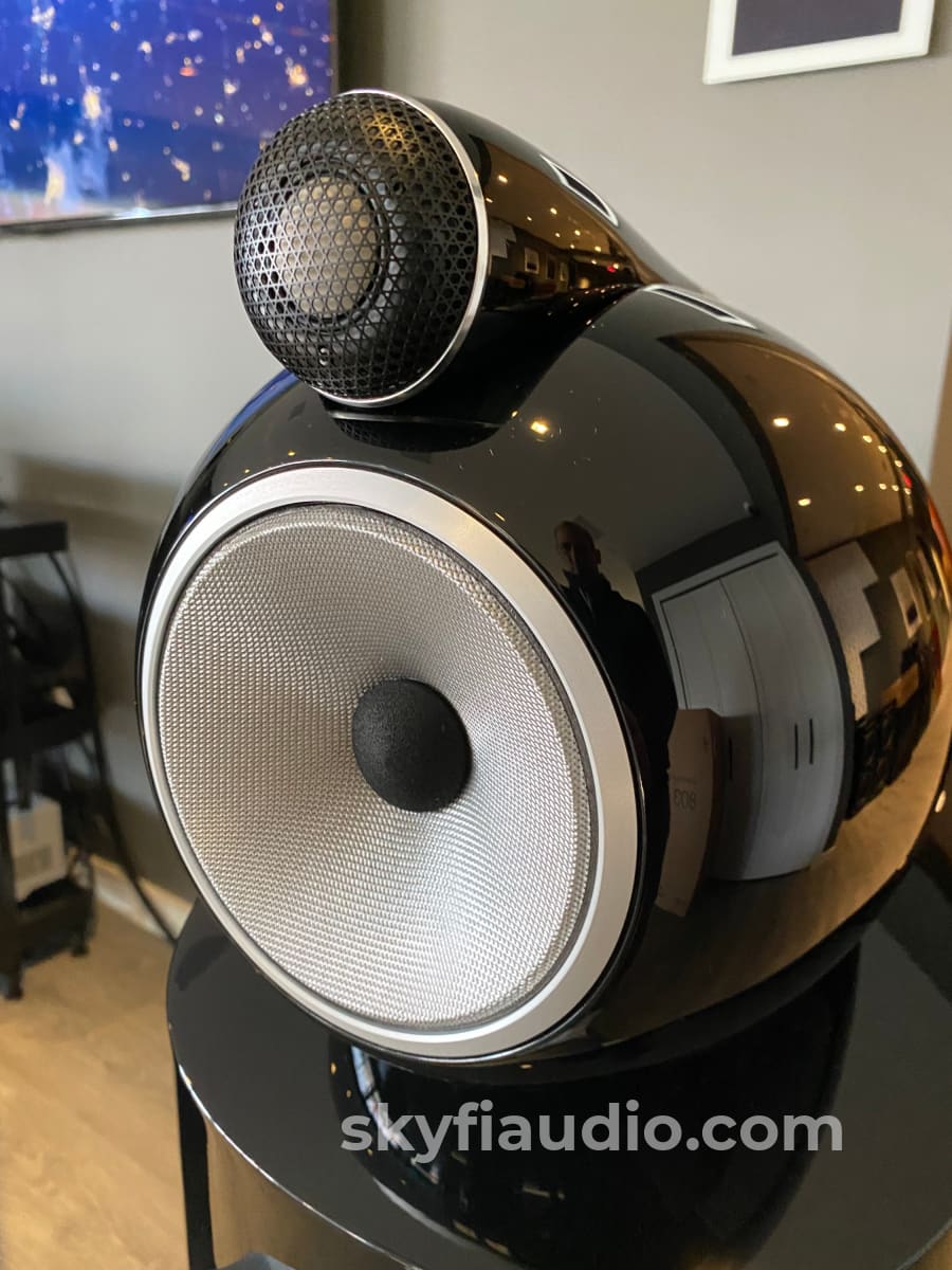 Bowers & Wilkins (B&W) 803 D3 Diamond Series Speakers Like New And Complete