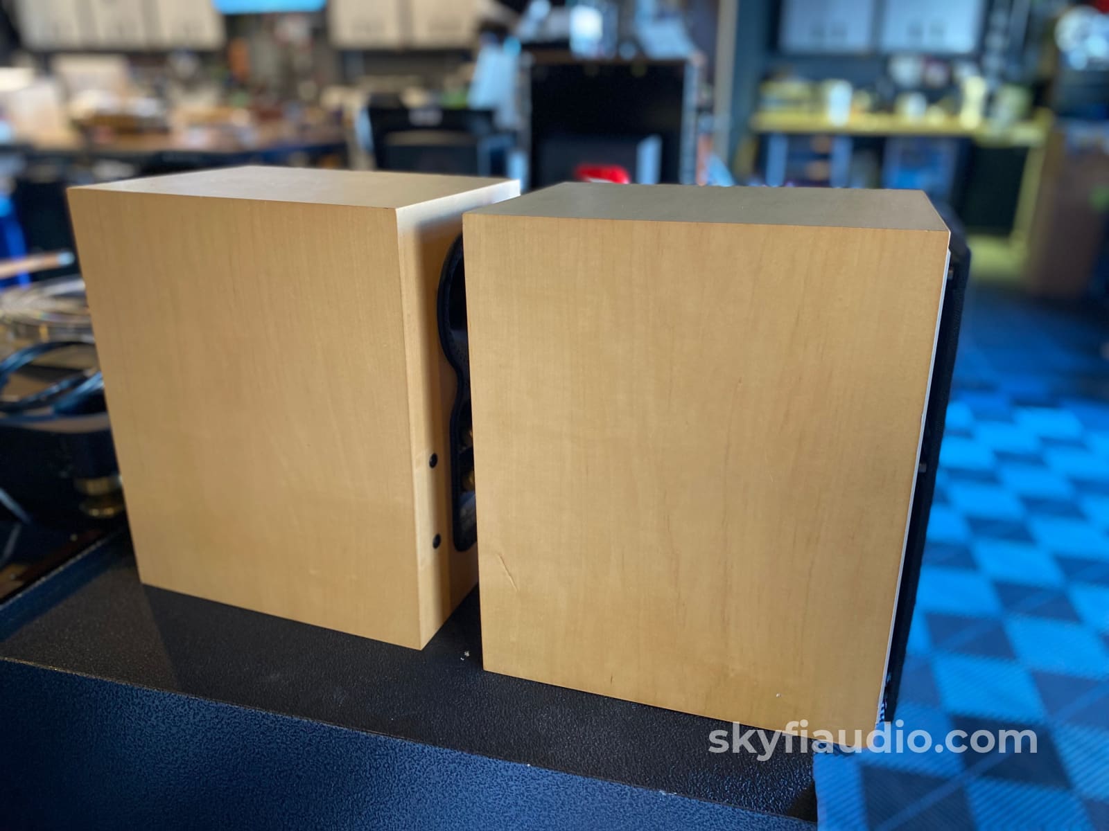 Bowers & Wilkins Cm2 Bookshelf Speakers In Rare Blonde Maple Finish