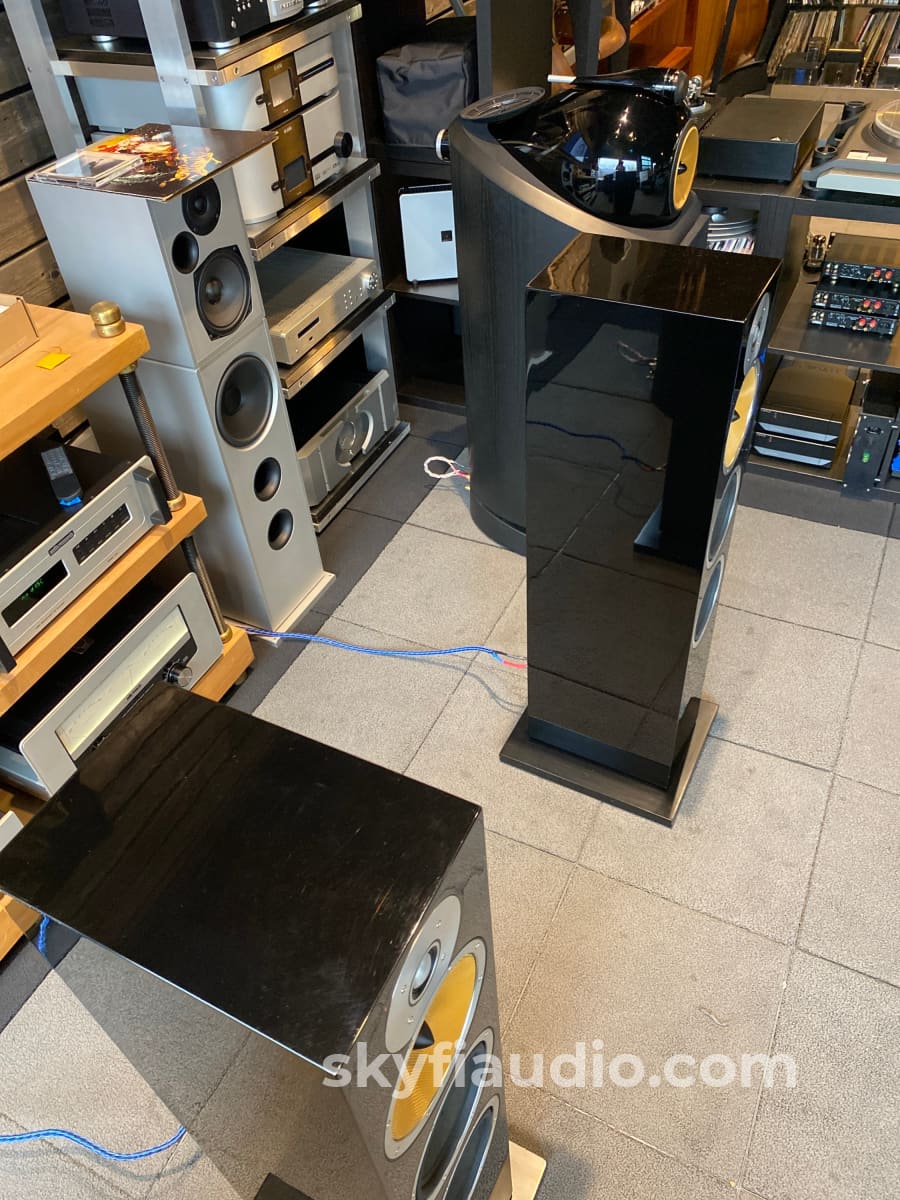 Bowers & Wilkins CM9 Floorstanding Speakers