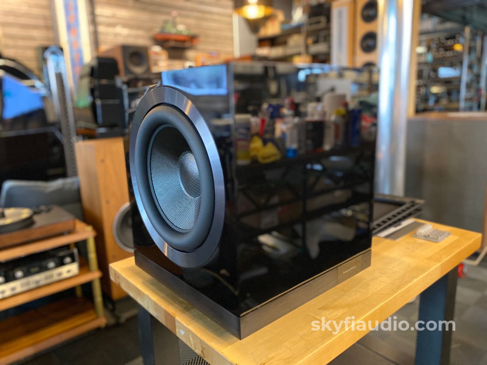 Bowers & Wilkins Db1D Diamond Series Subwoofer Speakers