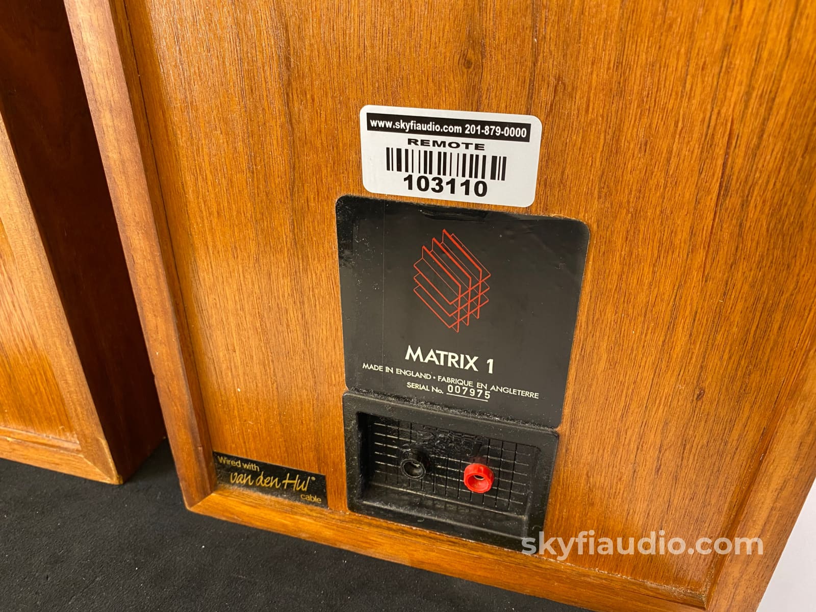 Bowers & Wilkins Matrix 1 Vintage Speakers - Restored