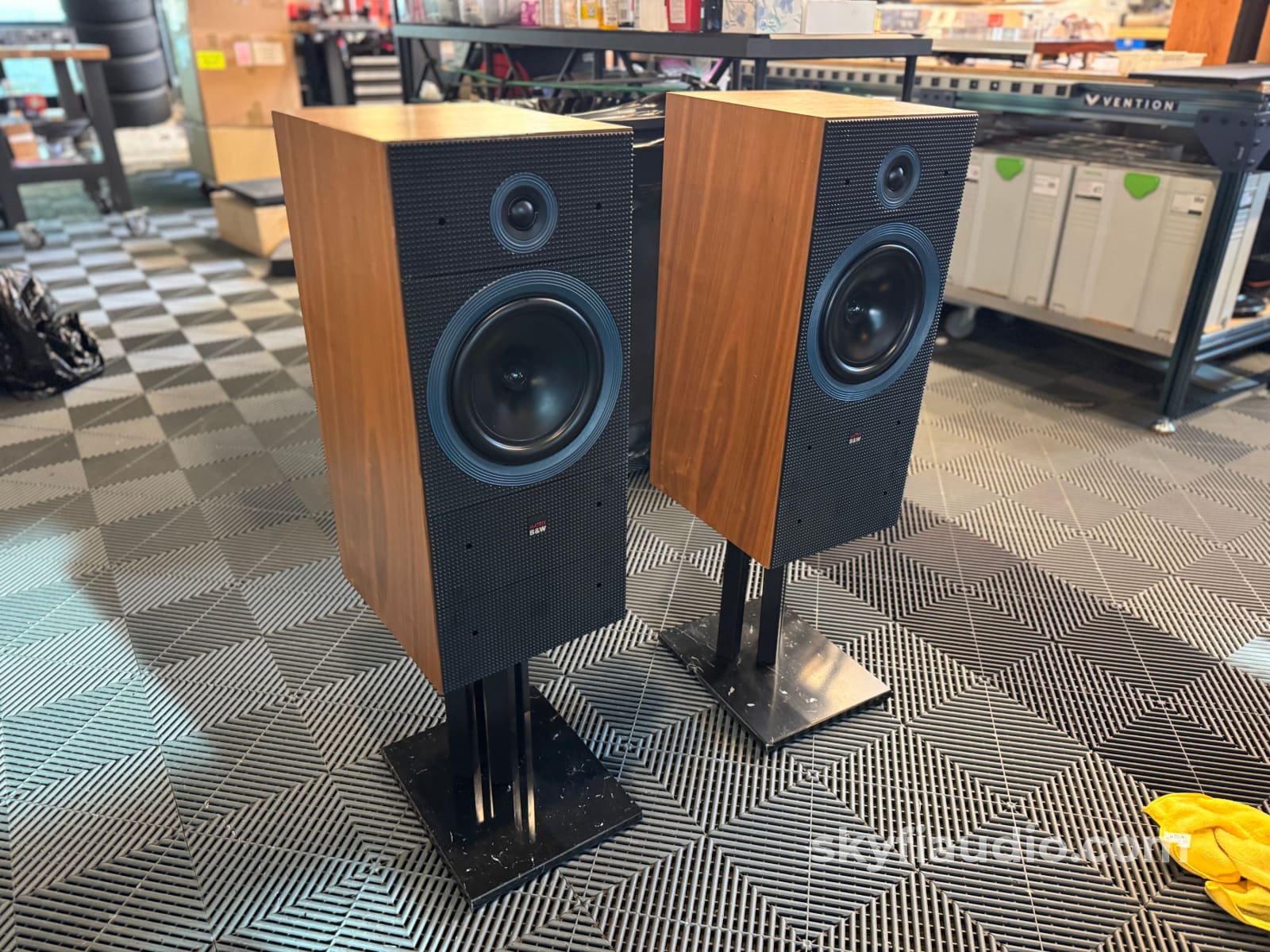 Bowers and Wilkins Matrix 2 Speakers - W/ Original Marble Stands Speakers