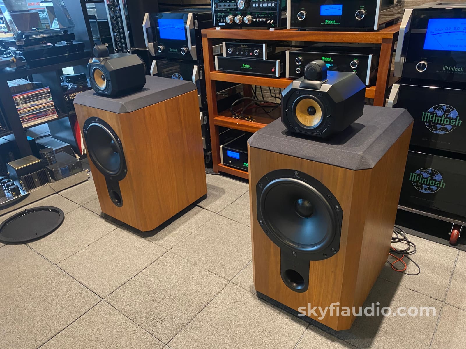 Bowers & Wilkins Matrix 801 Series Ii Vintage Studio Monitor Speakers - Wow!