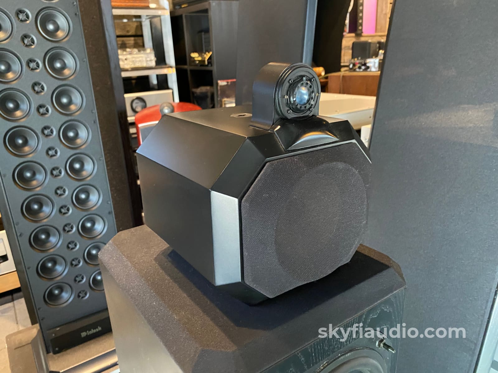 Bowers & Wilkins Matrix 802 Series 2 Speakers - W/External Crossovers Stands And Boxes