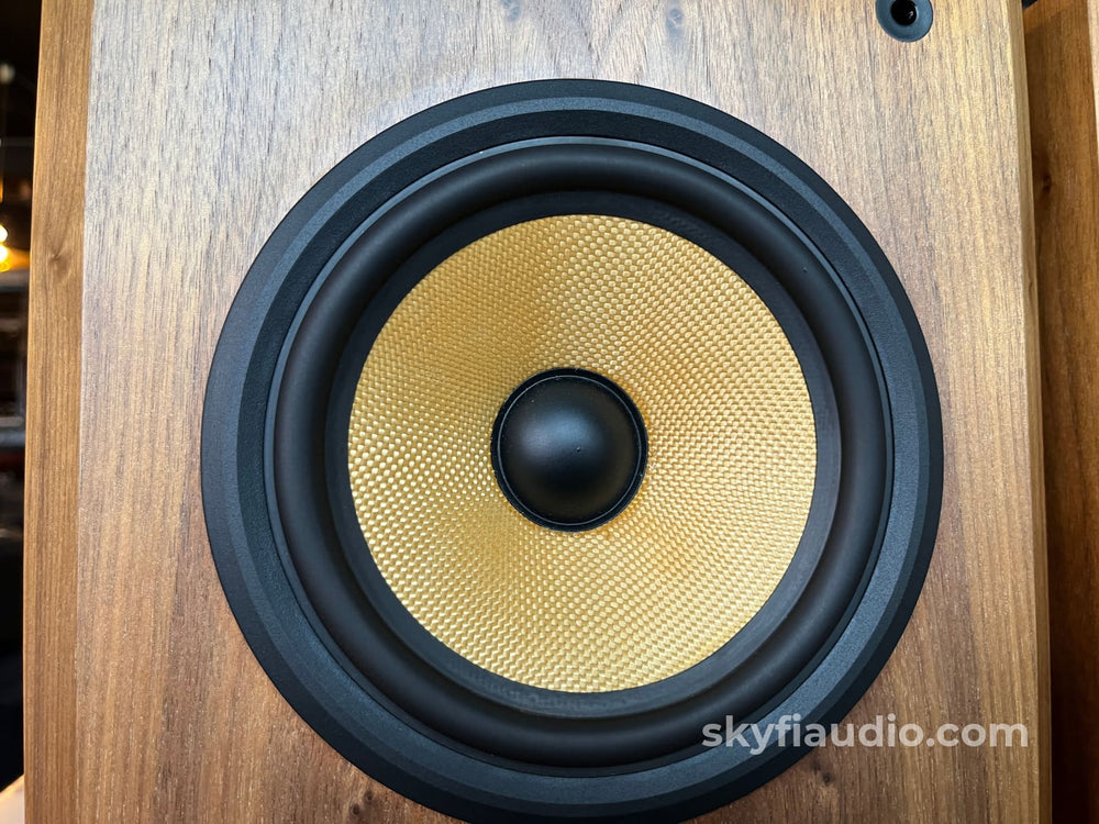 Bowers & Wilkins Matrix 805 Bookshelf Speakers