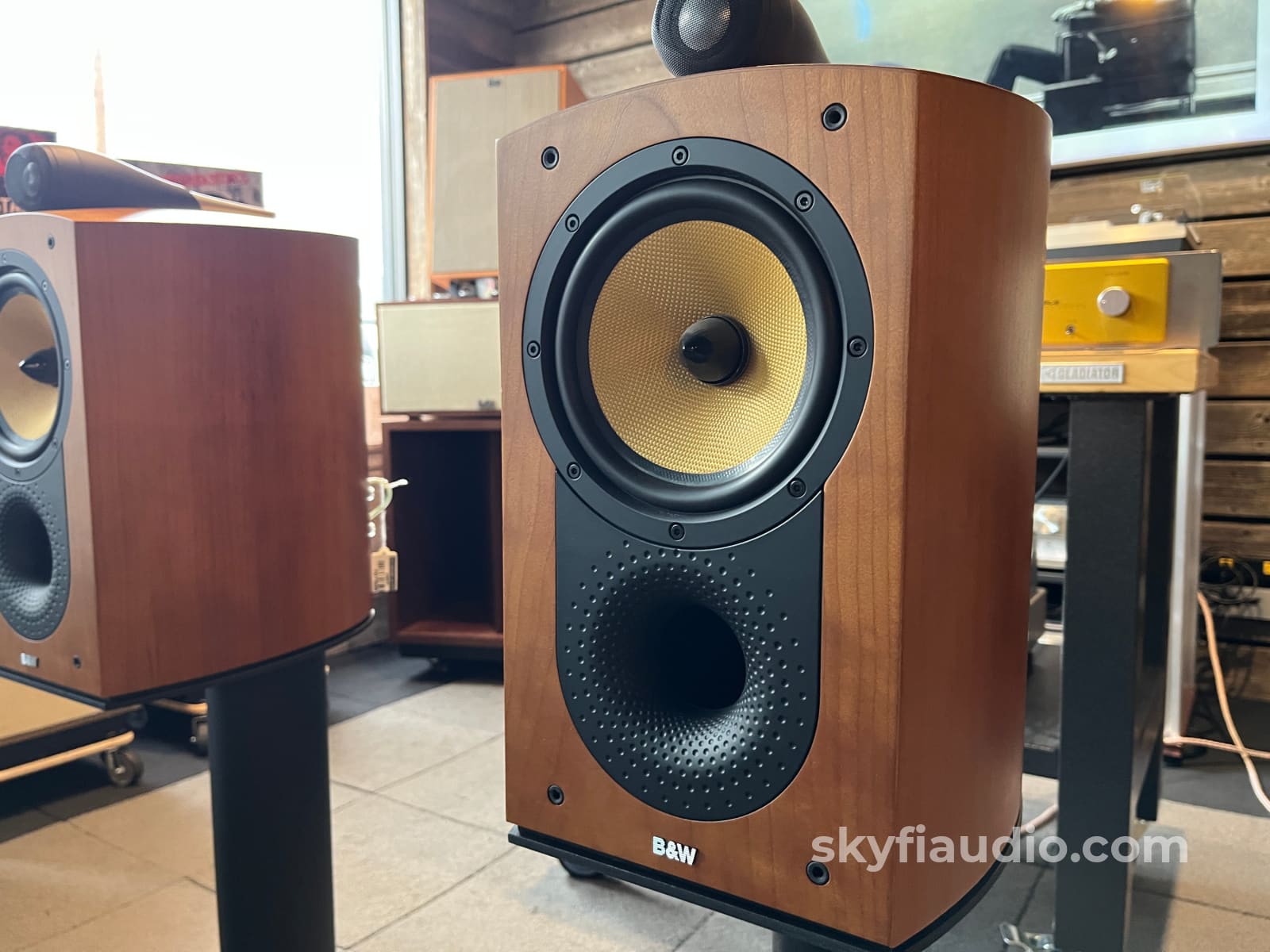 Bowers & Wilkins B&W Nautilus 805 Speakers Cherry Finish- W/ Stands - Speakers