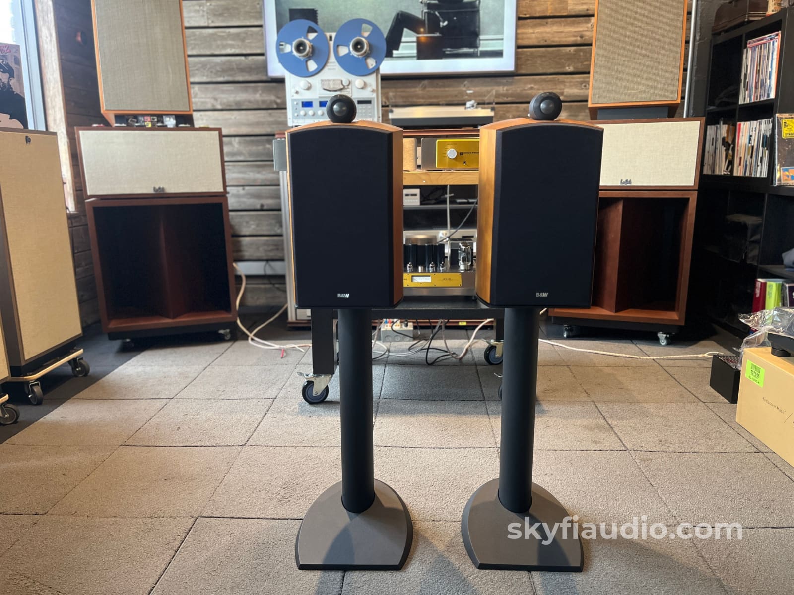 Bowers & Wilkins B&W Nautilus 805 Speakers Cherry Finish- W/ Stands - Speakers