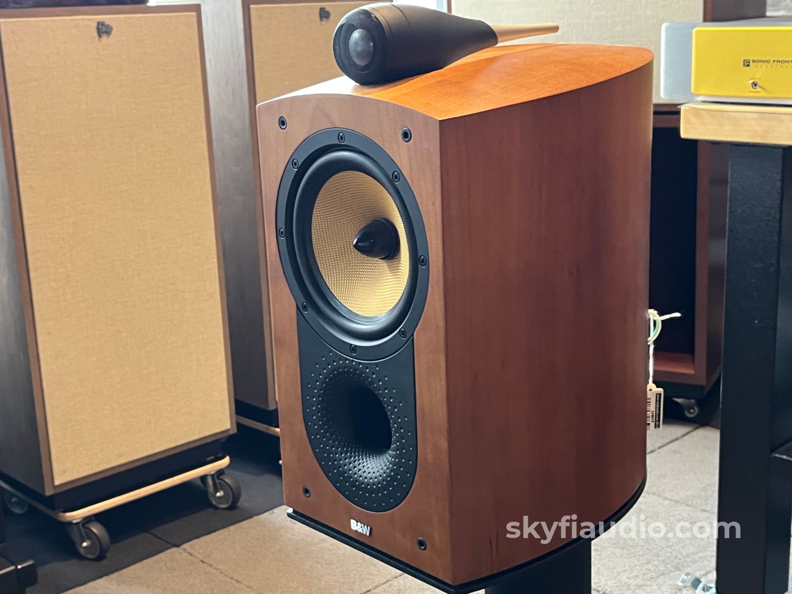 Bowers & Wilkins B&W Nautilus 805 Speakers Cherry Finish- W/ Stands - Speakers