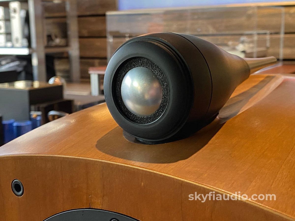 B&W Bowers & Wilkins Nautilus 805 Speakers - Reconditioned