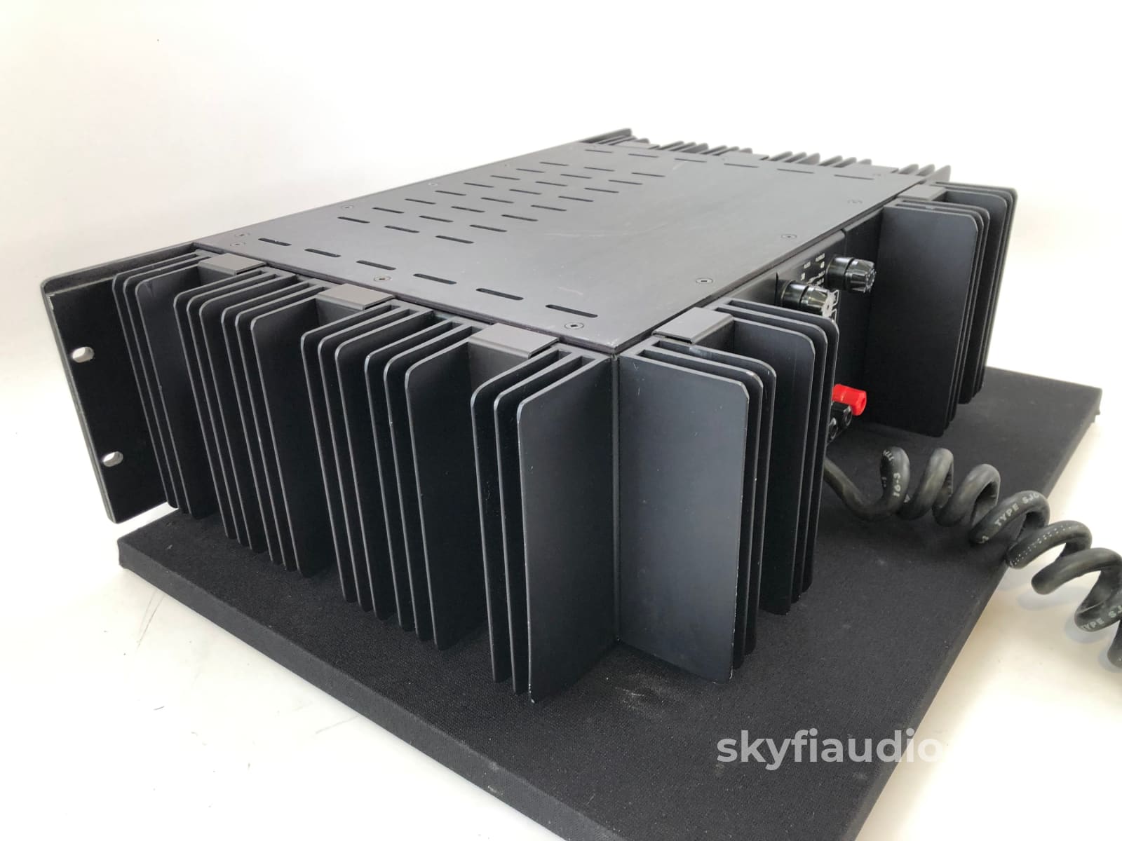 Bryston 4B Solid State Stereo Amplifier 250W