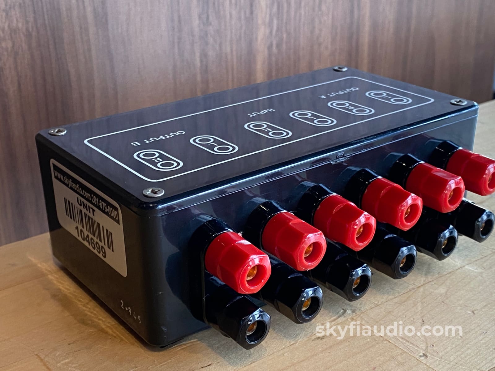 Headphone discount output switcher