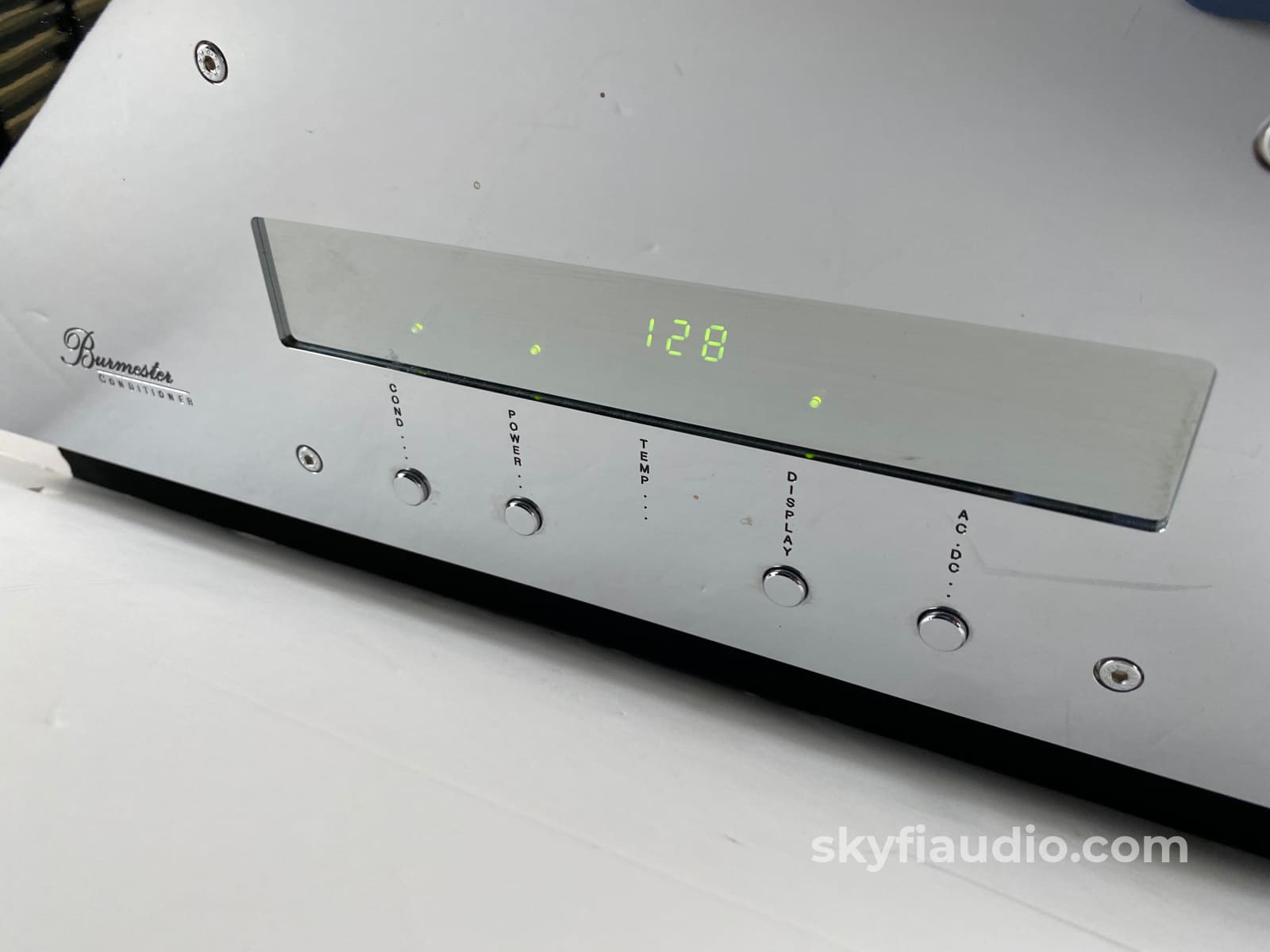 Burmester 948 Power Conditioner