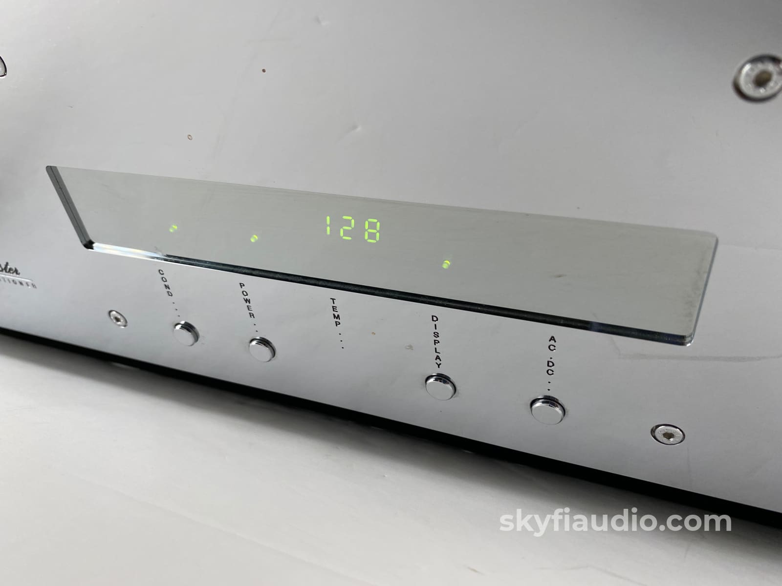 Burmester 948 Power Conditioner