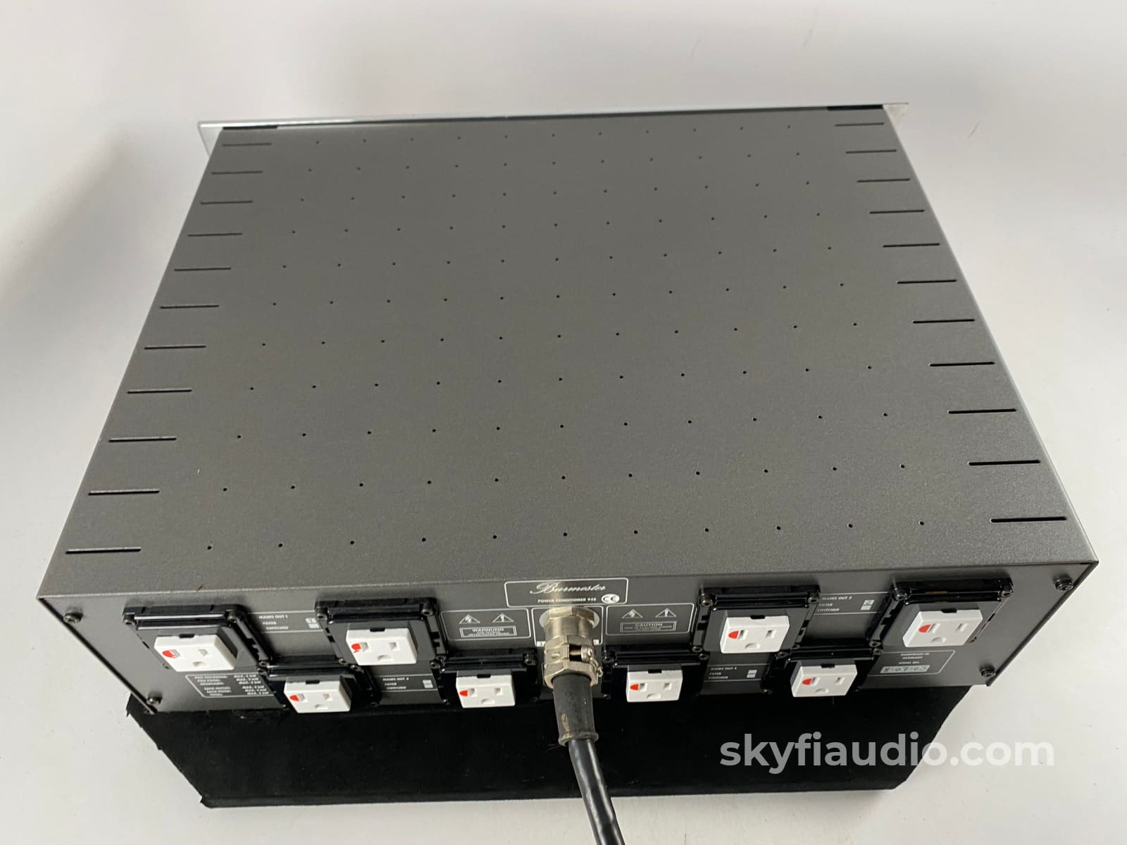 Burmester 948 Power Conditioner
