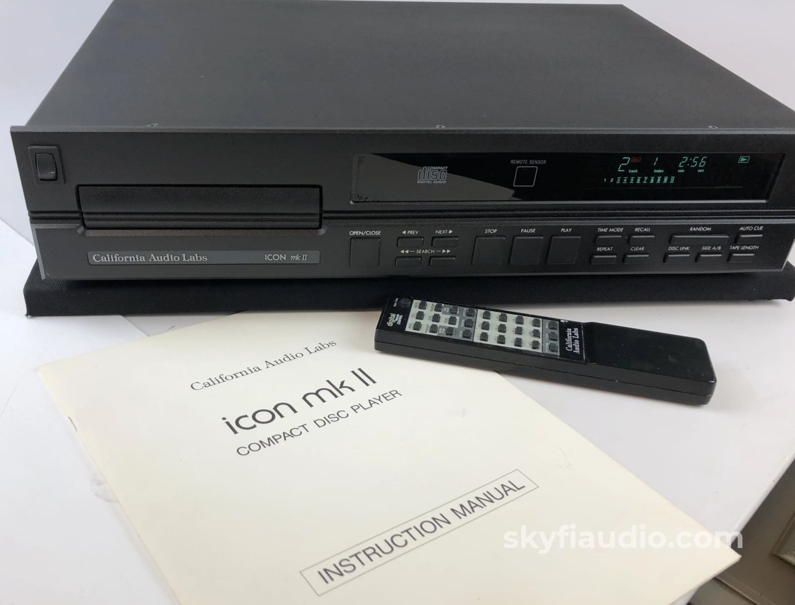 California Audio Labs Icon Mkii Cd Player - With Remote And Manual + Digital