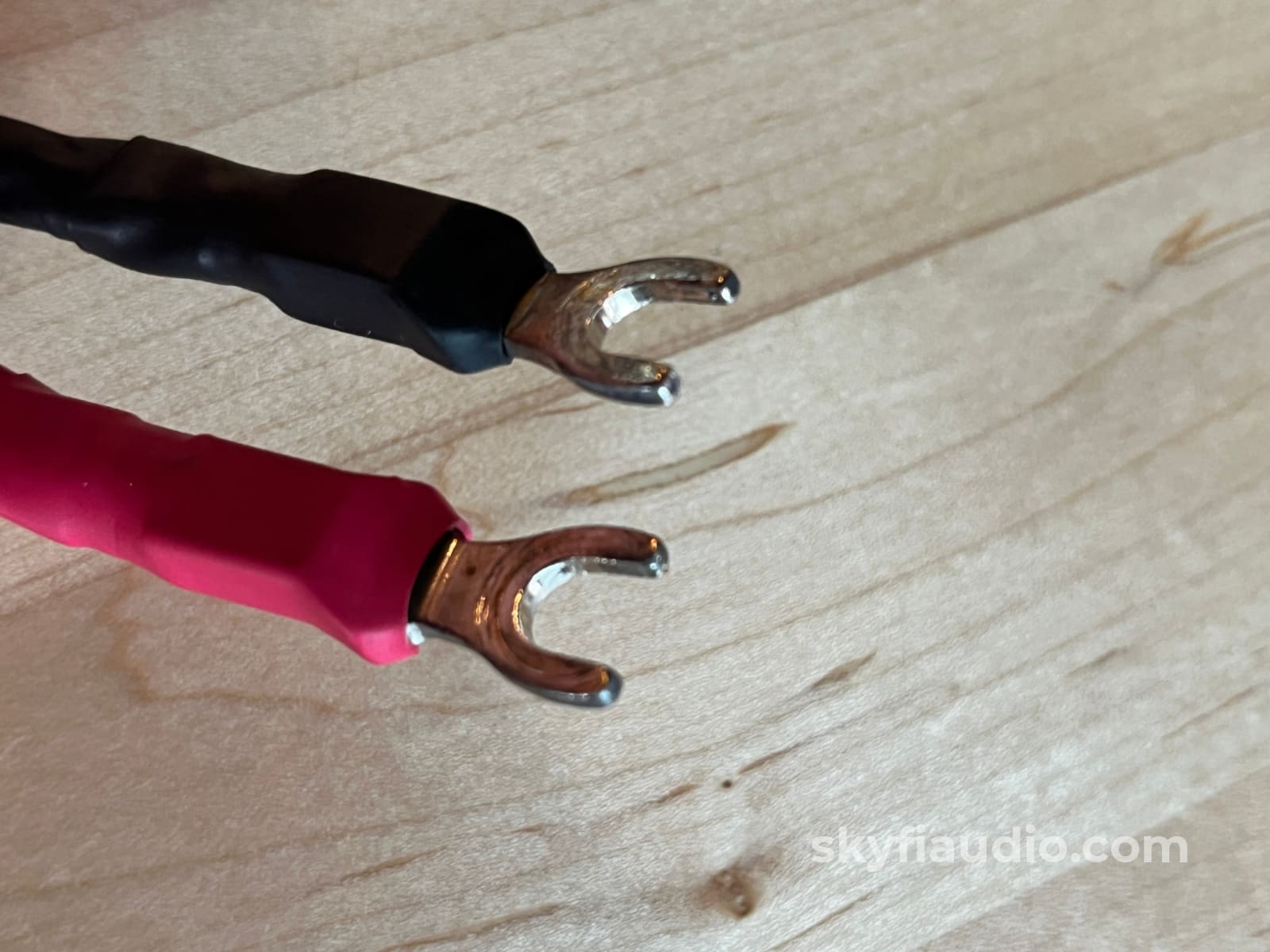 Cardas Golden Five C Speaker Cable Pair - 2m - Spade Terminations Cables