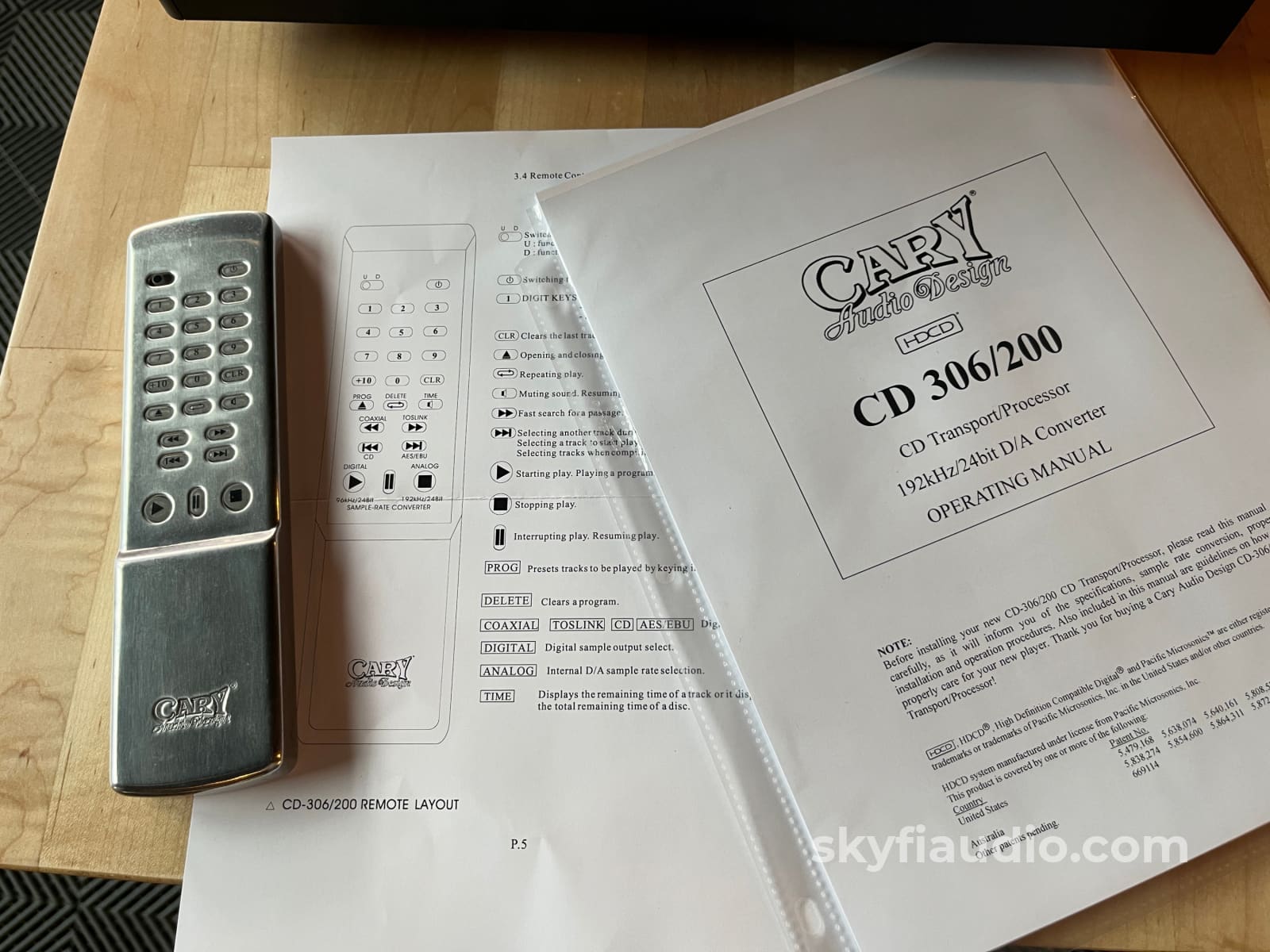 Cary Audio 306/200 HDCD Player - w/ Remote CD + Digital