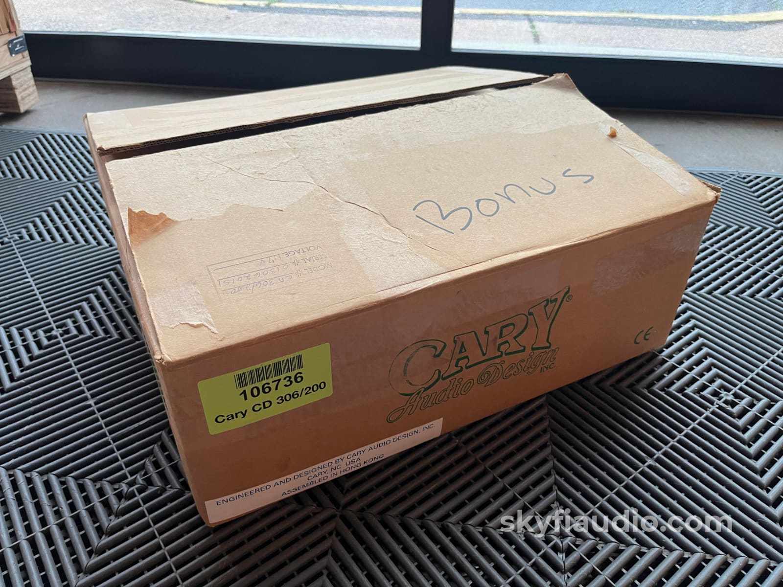 Cary Audio 306/200 HDCD Player - w/ Remote CD + Digital