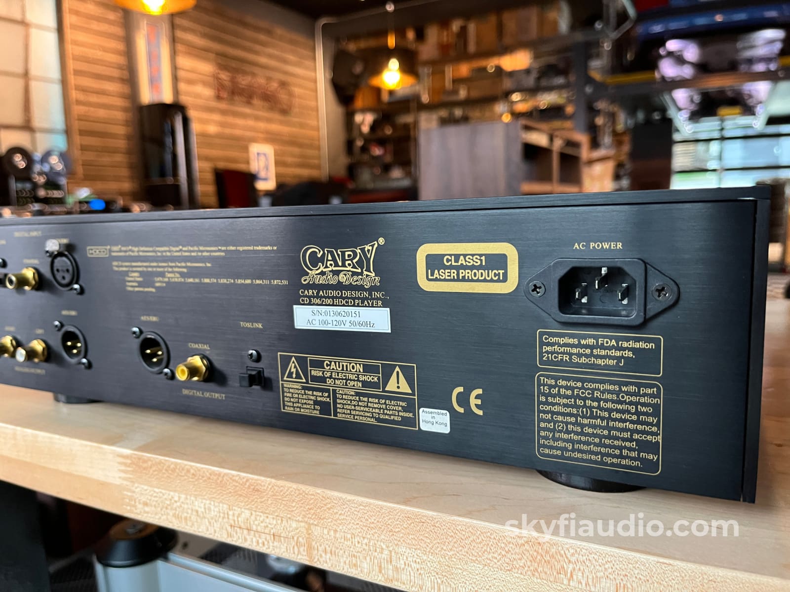 Cary Audio 306/200 HDCD Player - w/ Remote CD + Digital