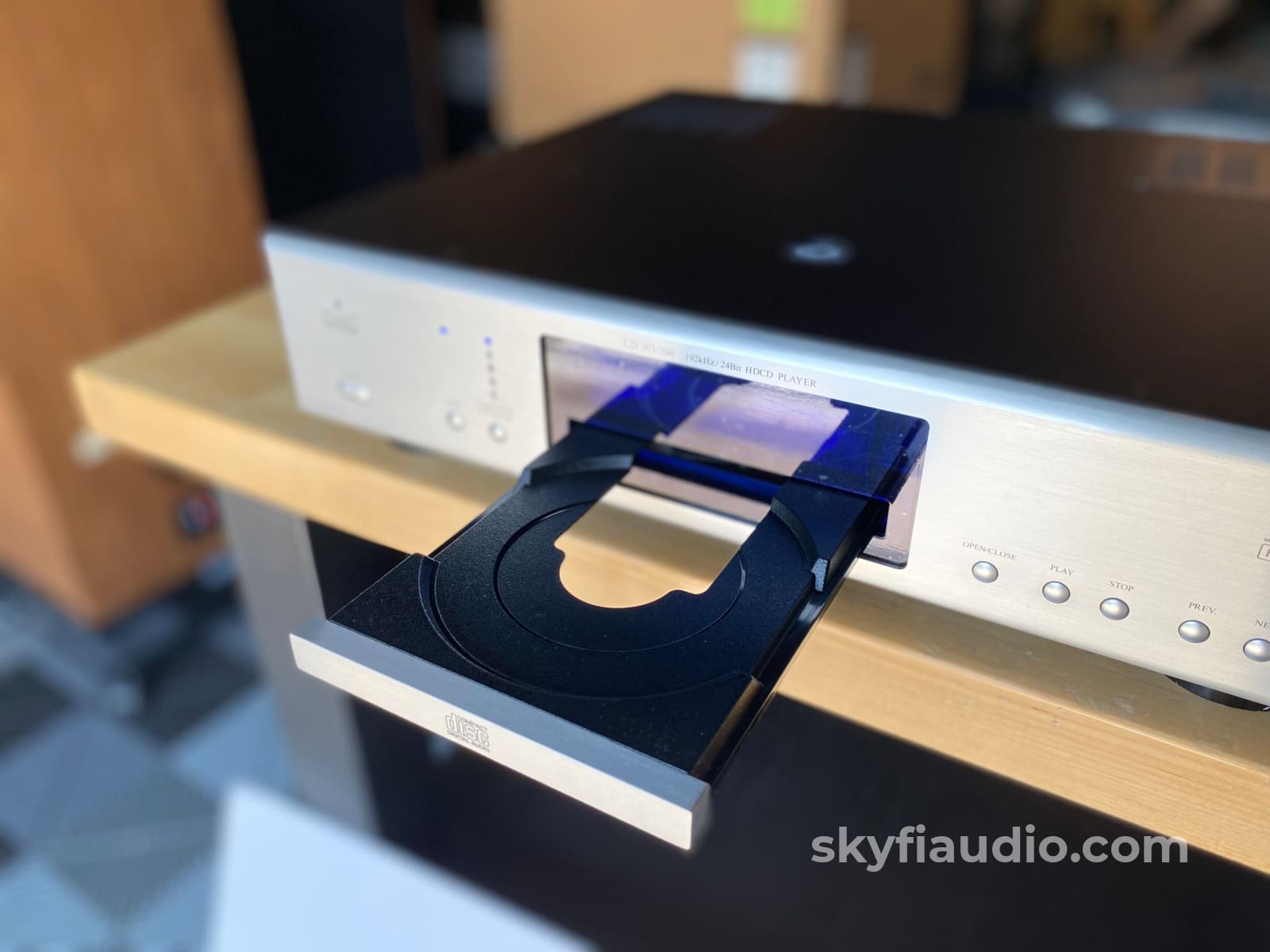 Cary Audio Cd 303/300 Upsampling Player W/ Selectable Tube Output Stage Stereophile Recommended