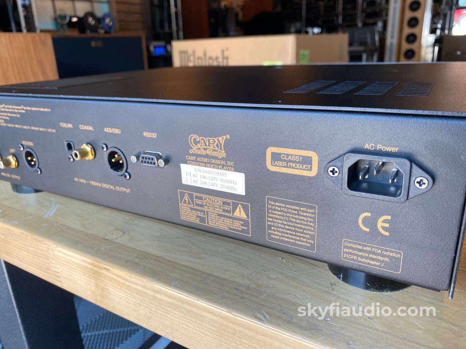 Cary Audio Cd 303/300 Upsampling Player W/ Selectable Tube Output Stage Stereophile Recommended